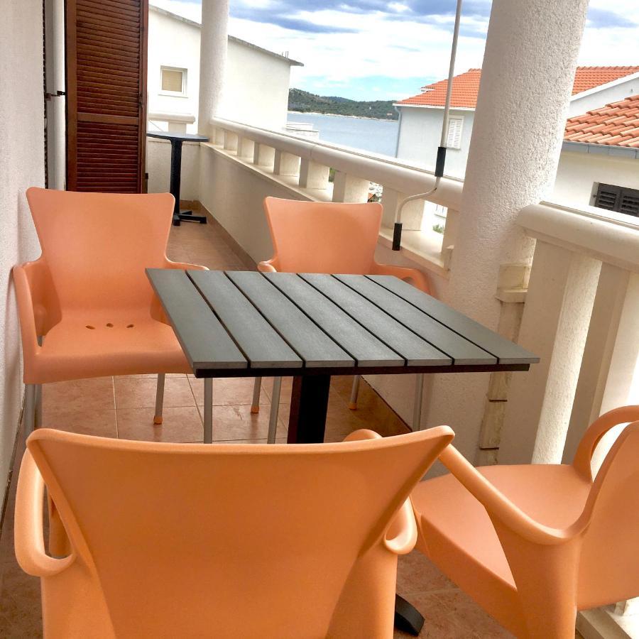 Apartmani Silence Rogoznica  Exteriör bild
