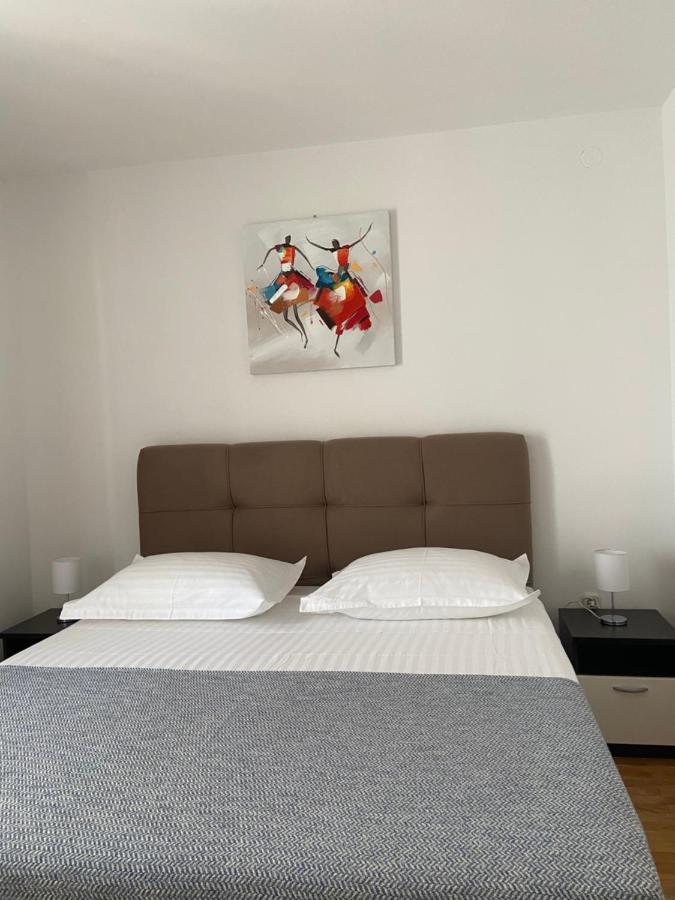 Apartmani Silence Rogoznica  Exteriör bild